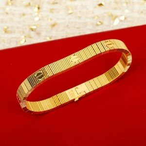 2025 Sold Out Model Flexible  Bracelet,Love 💕 18k Gold Plated Finish Size 16 cm